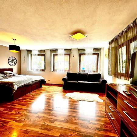 Dreamhouse Apartments Кюнцельзау Экстерьер фото